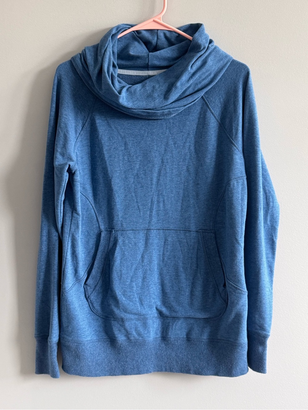 L.L.Bean Women's Small‎ Blue Cowl Neck Pullover Sweatshirt Pocket